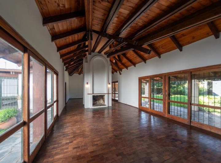 Casa - 4 dorm - 1000m2 de lote!!!!  3