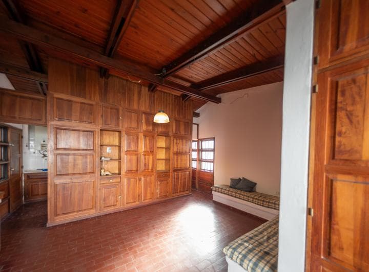 Casa - 4 dorm - 1000m2 de lote!!!!  4