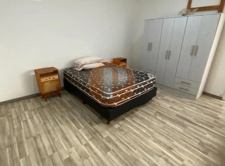 | ALQUILER | Dto 1 dorm. en PB c/Patio SIN EXPENSAS, Zona Facu. Económicas, La Plata. 3