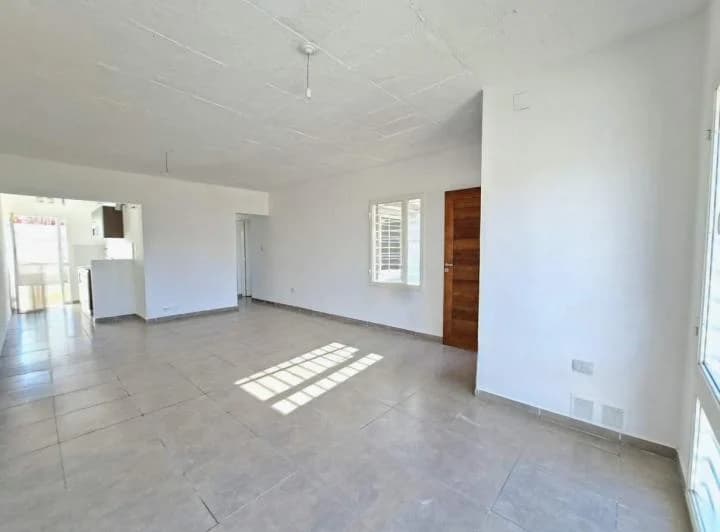 ALQUILER CASA UNIVERSITARIO DE H 1DORM. COCHERA 3