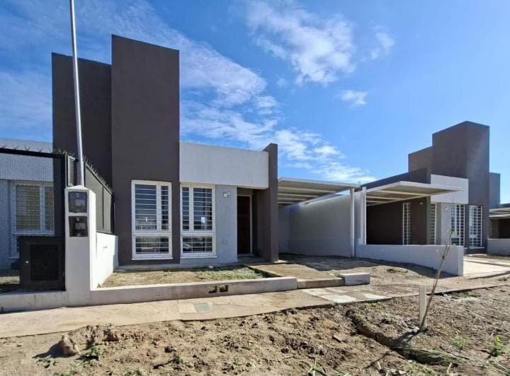 ALQUILER CASA UNIVERSITARIO DE H 1DORM. COCHERA 4