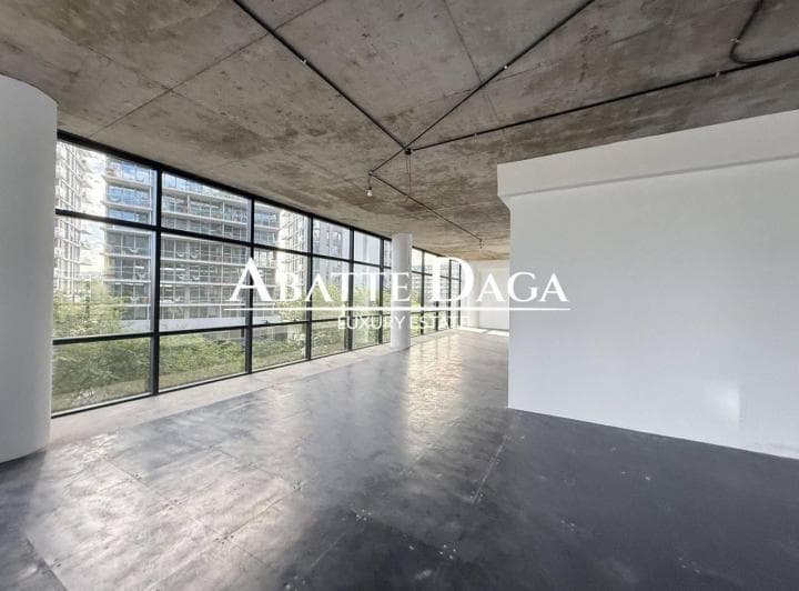 Oficina . | Juana Manso al 1700 2