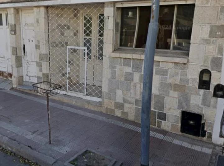 Alquilo local conercial SIN EXPENSAS directo a la calle dueño directo 1