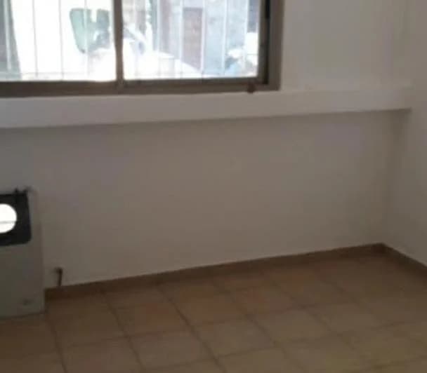 ¡1 dormitorio en planta baja, zona Hospital de Niños! 3