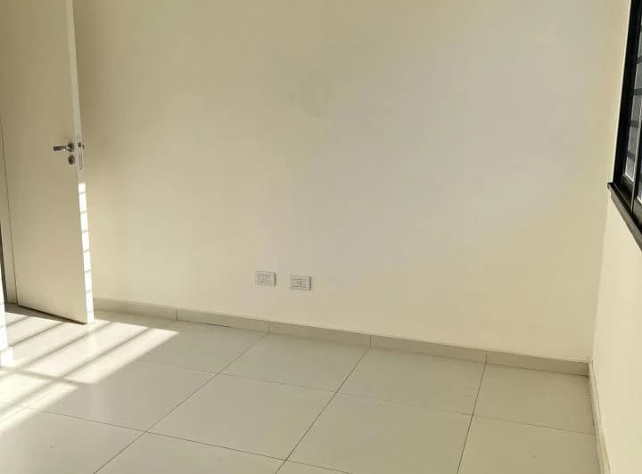 ALQUILER - MODERNO DEPARTAMENTO EN PLANTA BAJA CON AMPLIOS ESPACIOS Y COCHERA 5