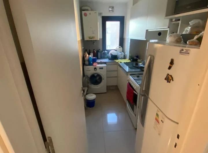 DEPARTAMENTO DE 1 DORMITORIO, COCINA SEPARADA, CON COCHERA, EN CASONAS DE MANAN 4