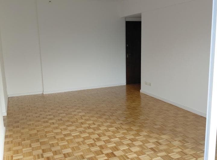3 ambientes muy luminoso piso alto a 2 cuadras de Av Cabildo 5