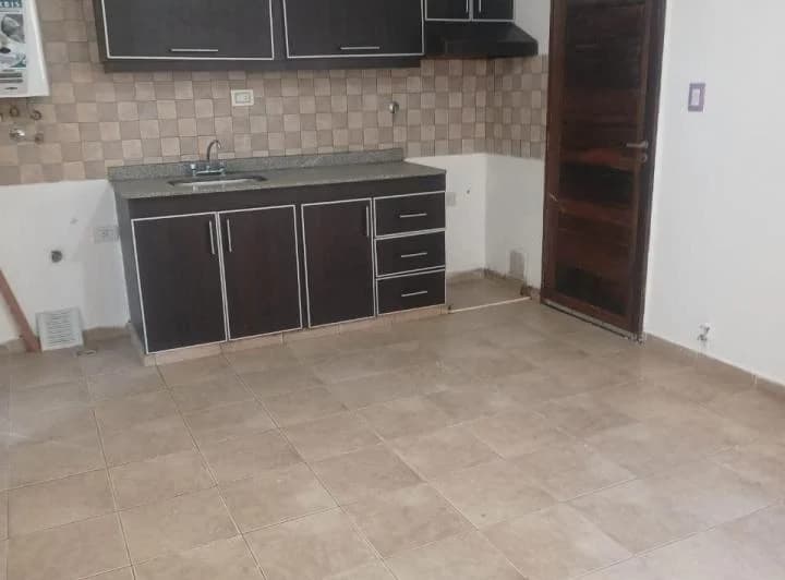 DUEÑO ALQUILA DEPARTAMENTO 4