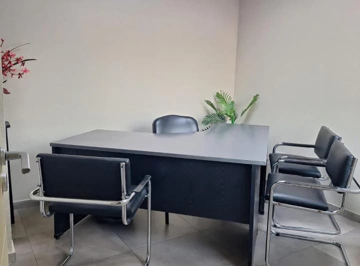 PRIVADO EN OFICINA JURÍDICA 2