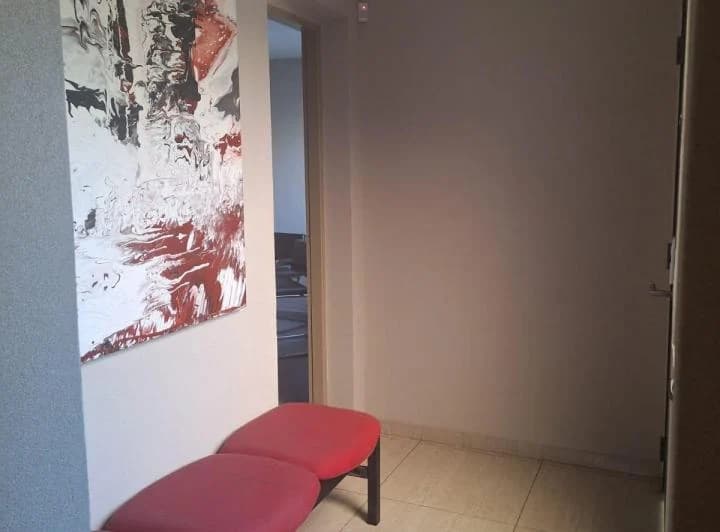 PRIVADO EN OFICINA JURÍDICA 4